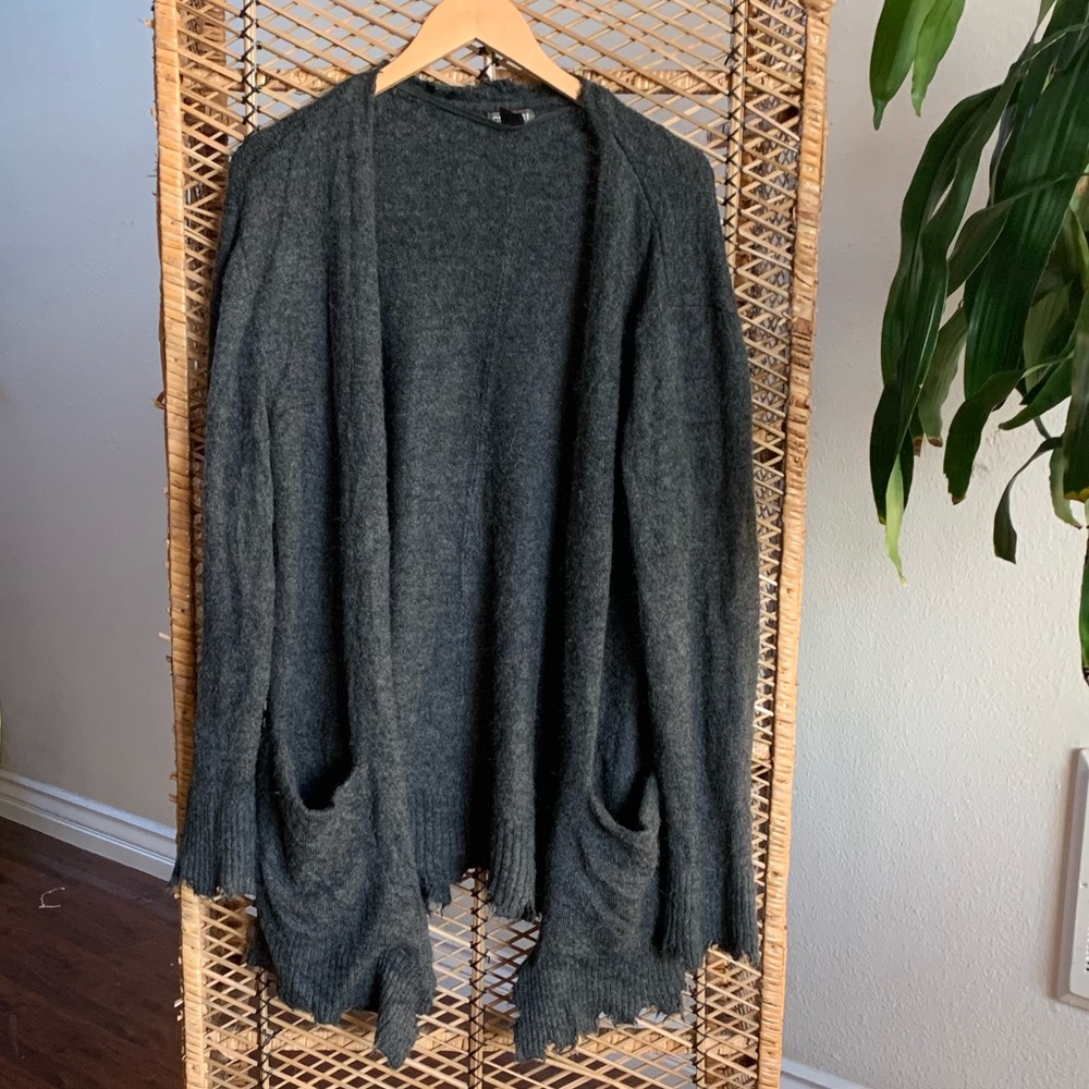 Men’s grey sweater with pockets H&M